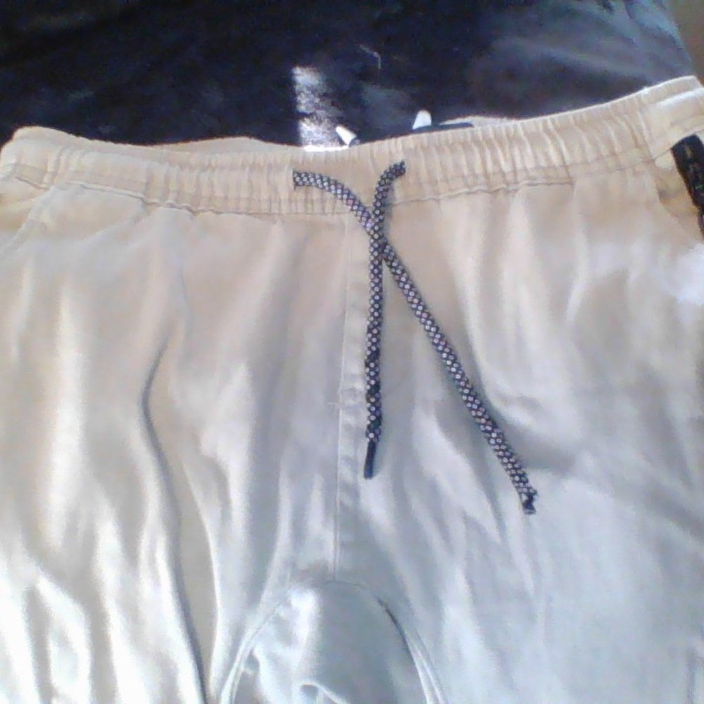pants - Picture 3 of 4